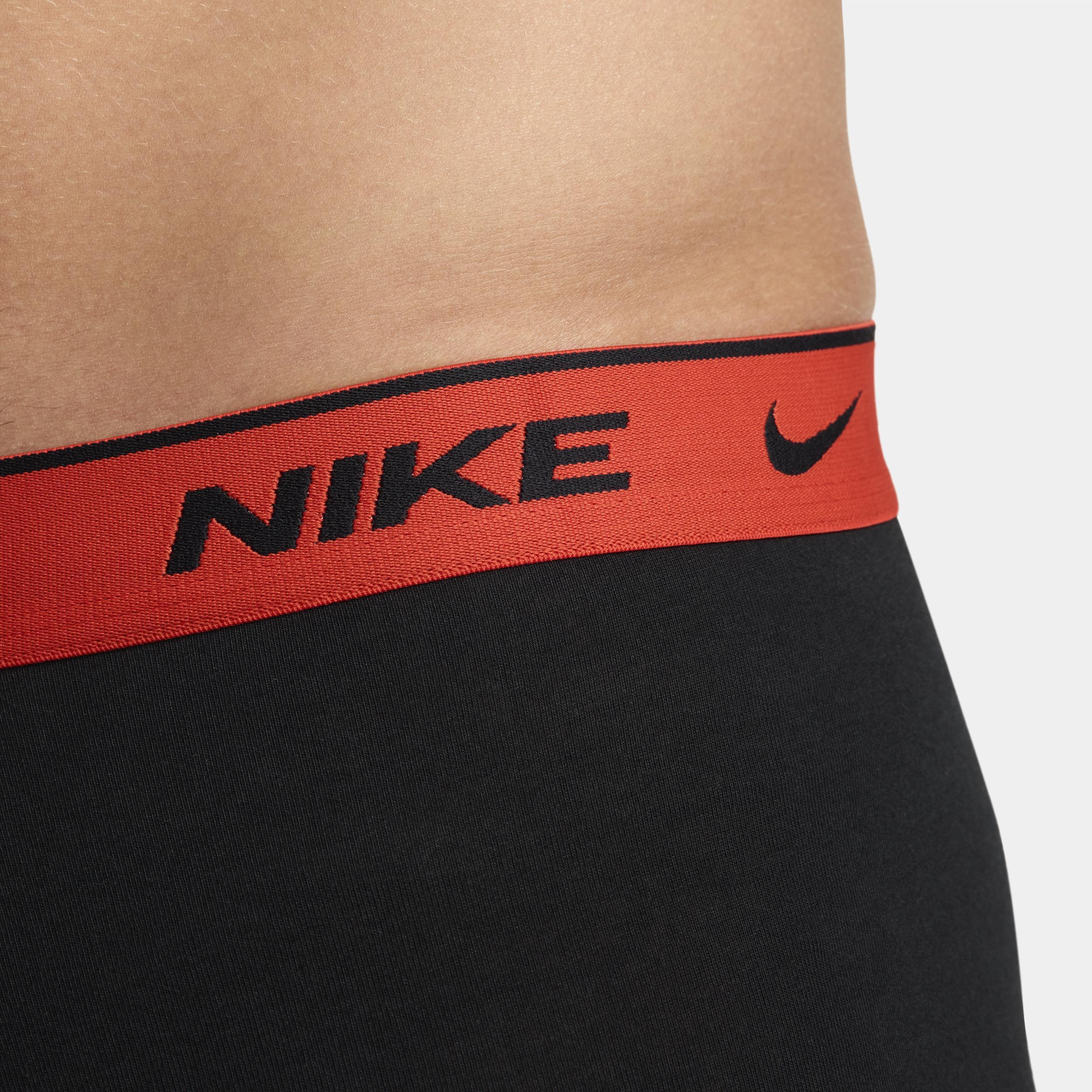 Nike Men's Dri-FIT Essential Cotton Stretch Boxer Briefs (3-Pack) Product Image