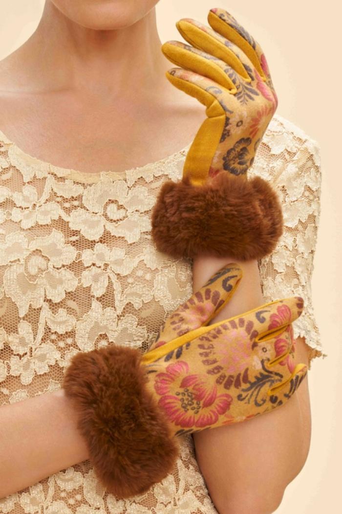 Bernadette Fur Cuff Gloves Product Image