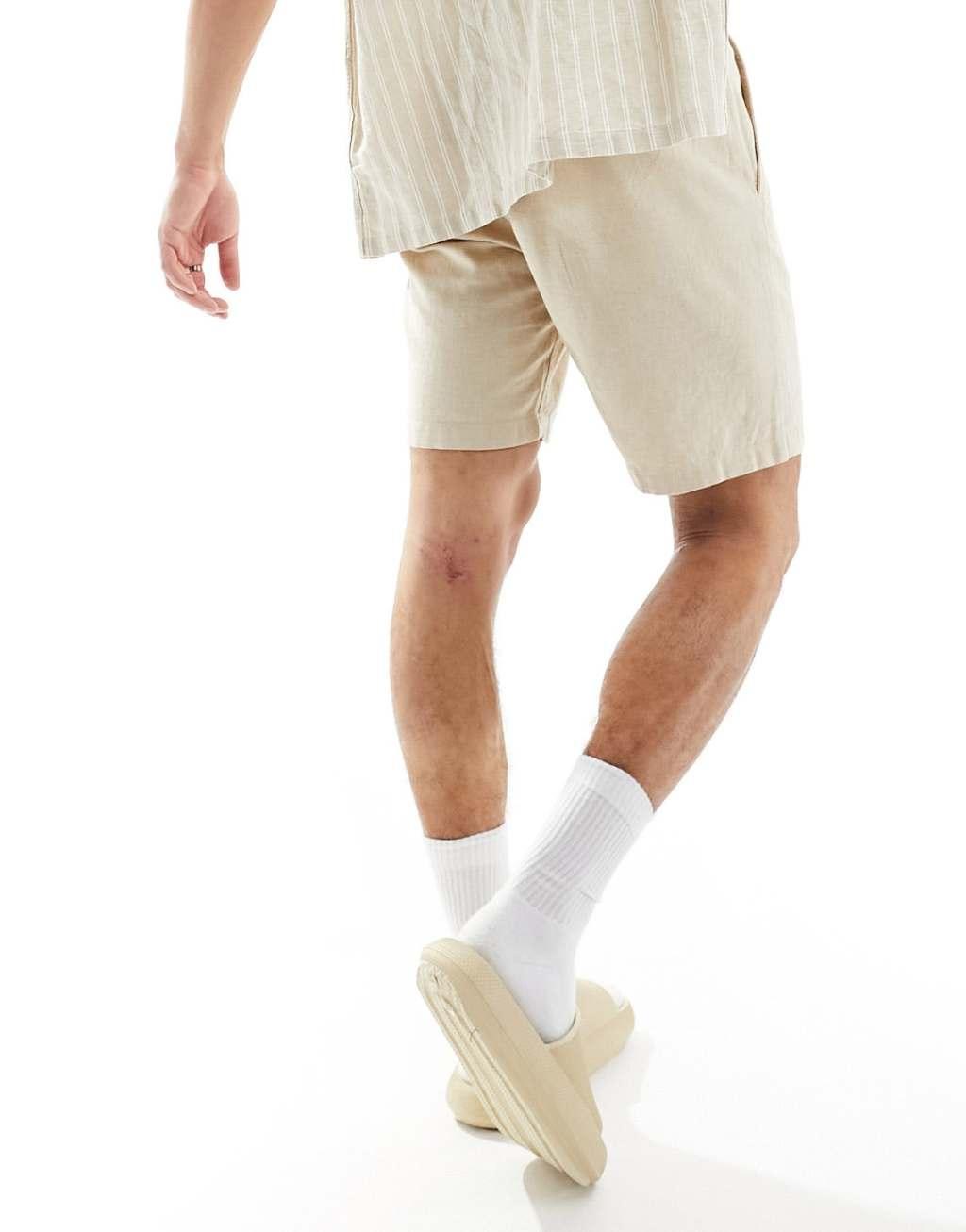 Selected Homme linen mix shorts in beige Product Image