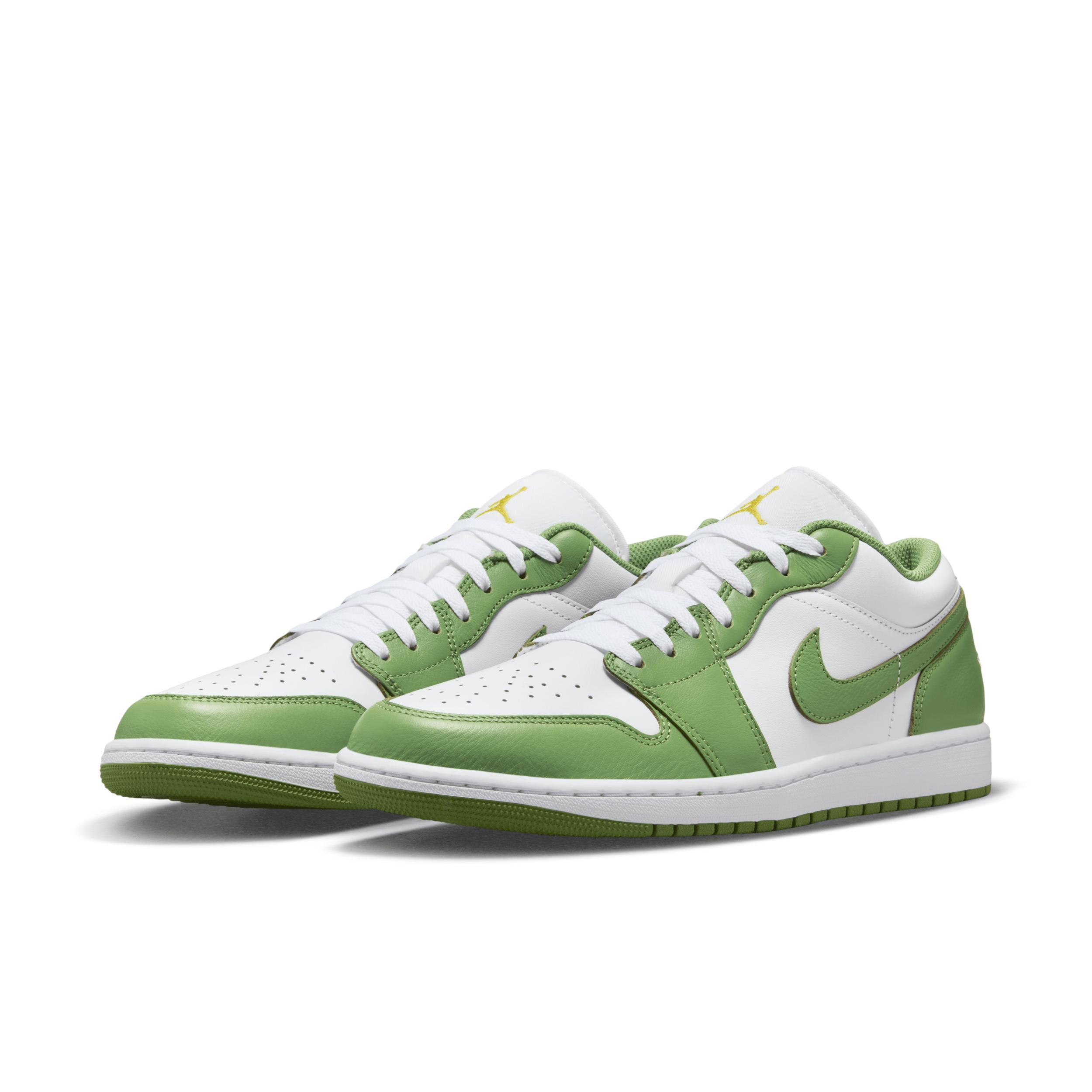 Men's Air Jordan 1 Low SE Shoes Product Image