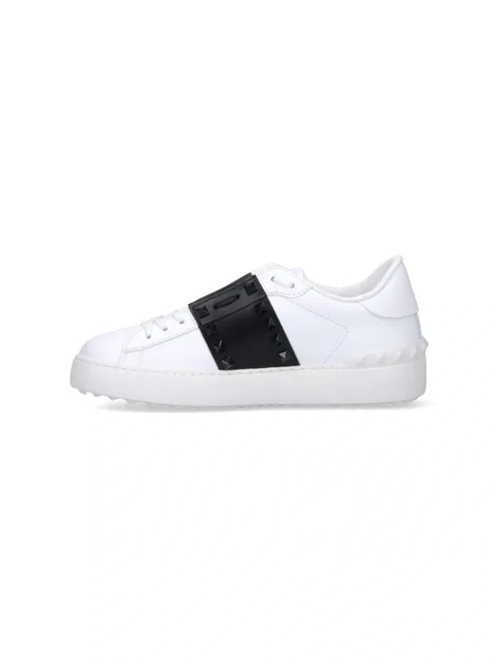 Sneakers In White Product Image