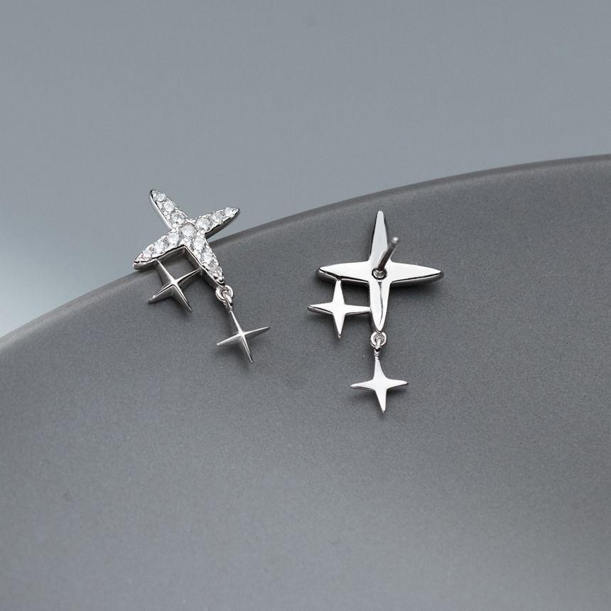 925 Sterling Silver Rhinestone Star Stud Earring Product Image