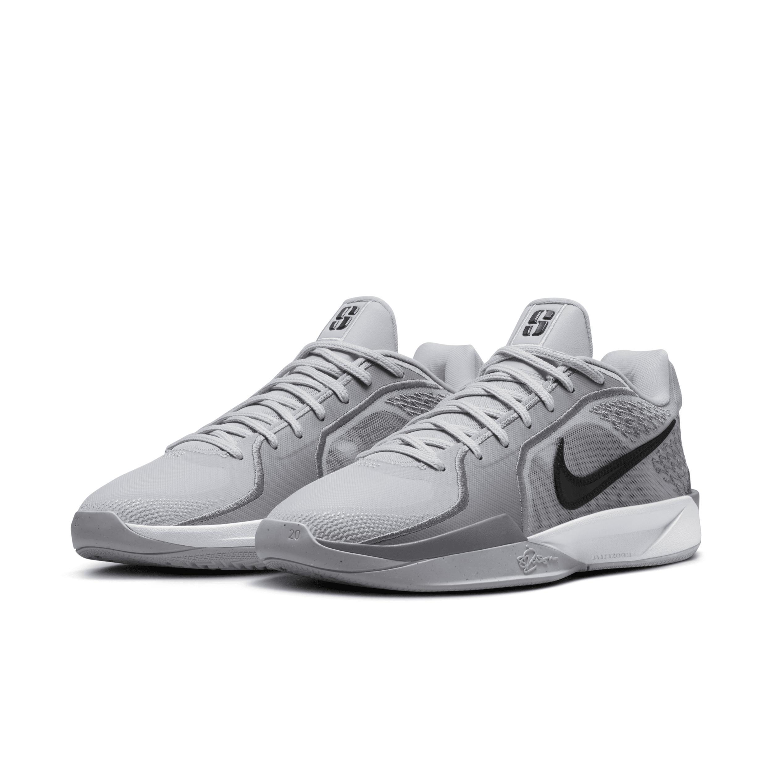 Nike Women's Sabrina 2 Basketball Shoes Product Image