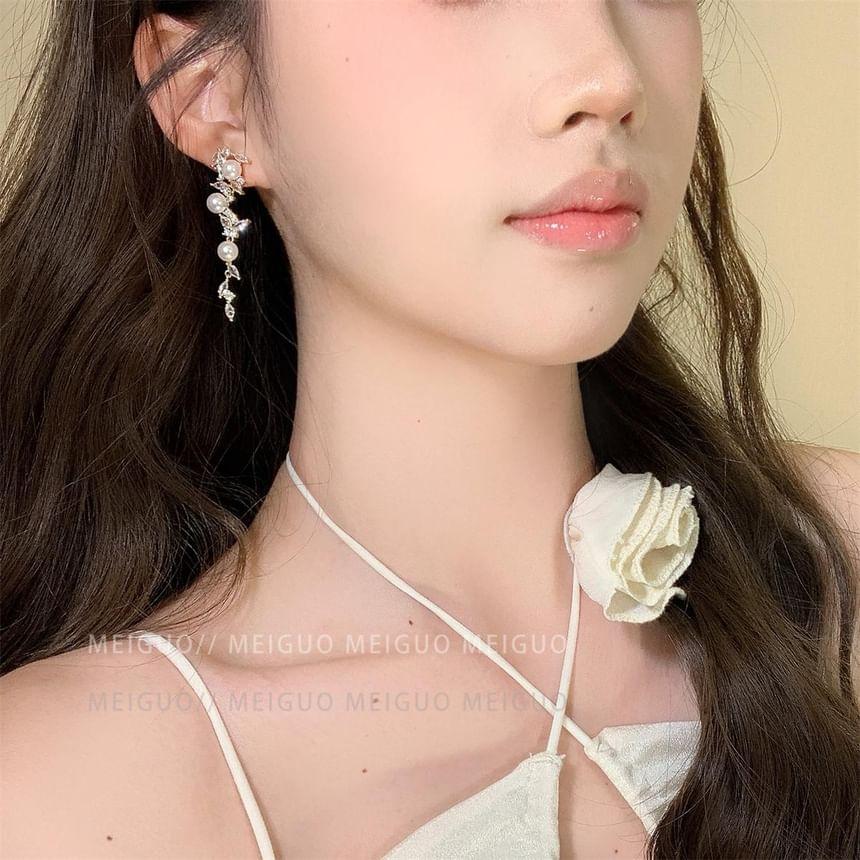 Leaf Rhinestone Faux Pearl Alloy Dangle Earring Product Image