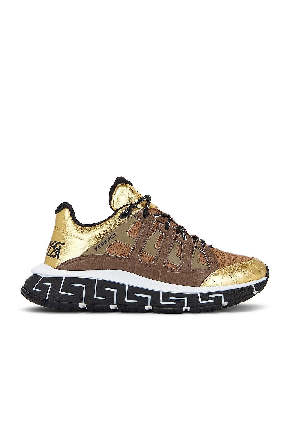 VERSACE Sneaker in Metallic Gold Product Image