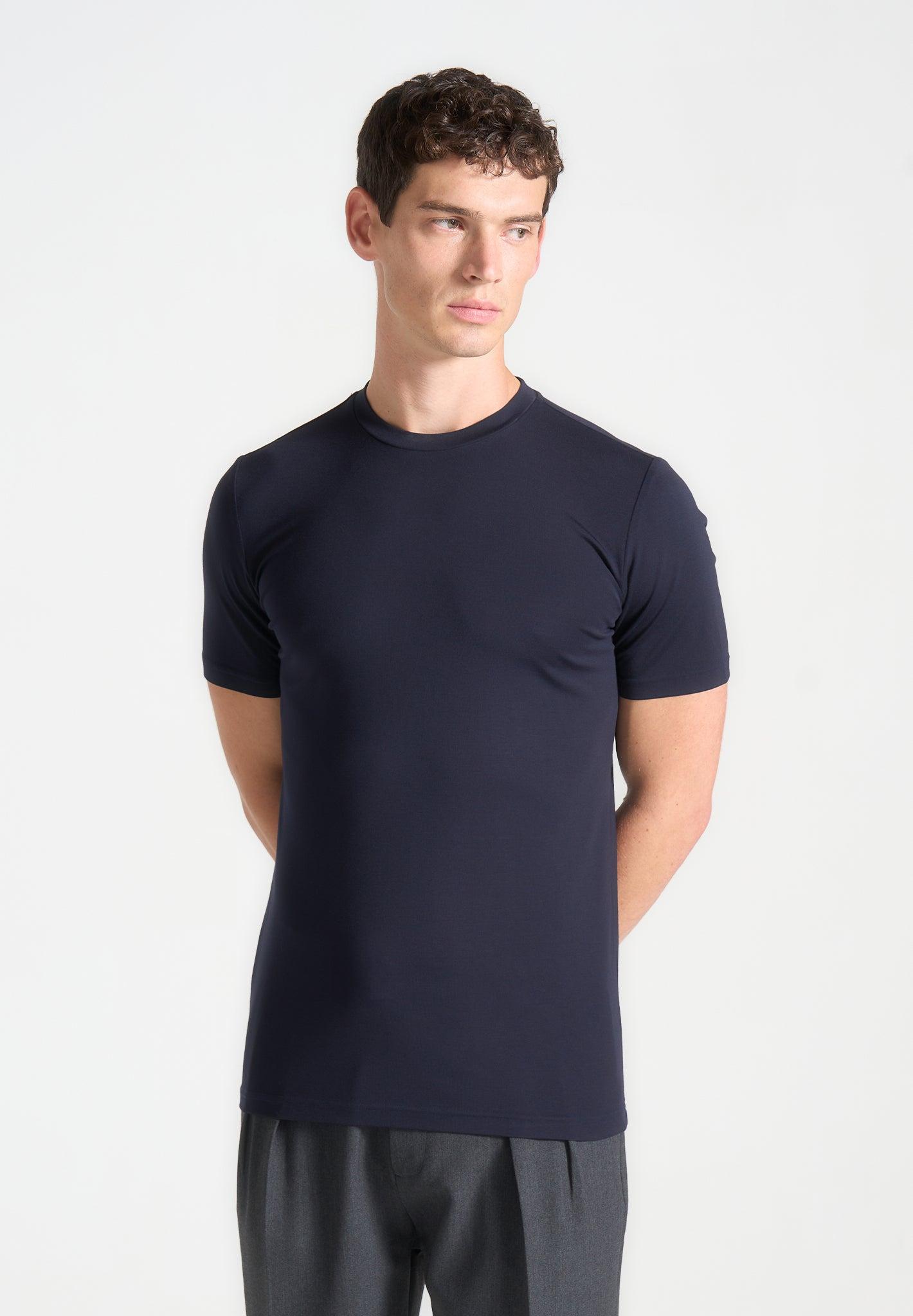 Éternel Fitted Luxe T-Shirt - Navy Male Product Image