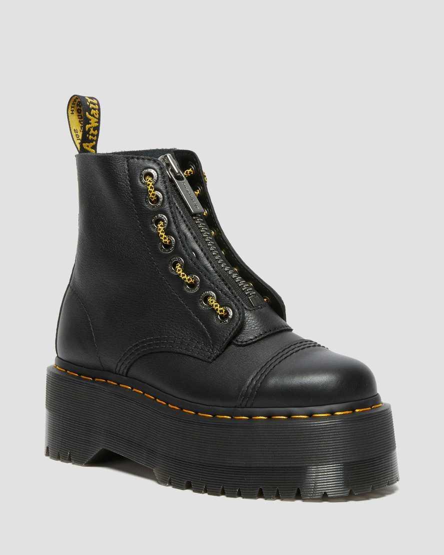 Dr. Martens Sinclair Max Pisa) Women's Shoes Product Image