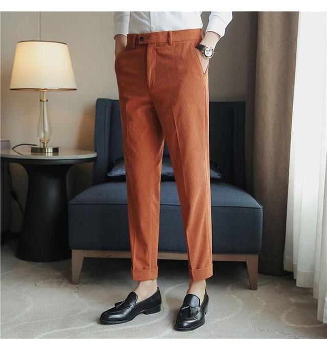 Mid Rise Plain Tapered Pants Product Image