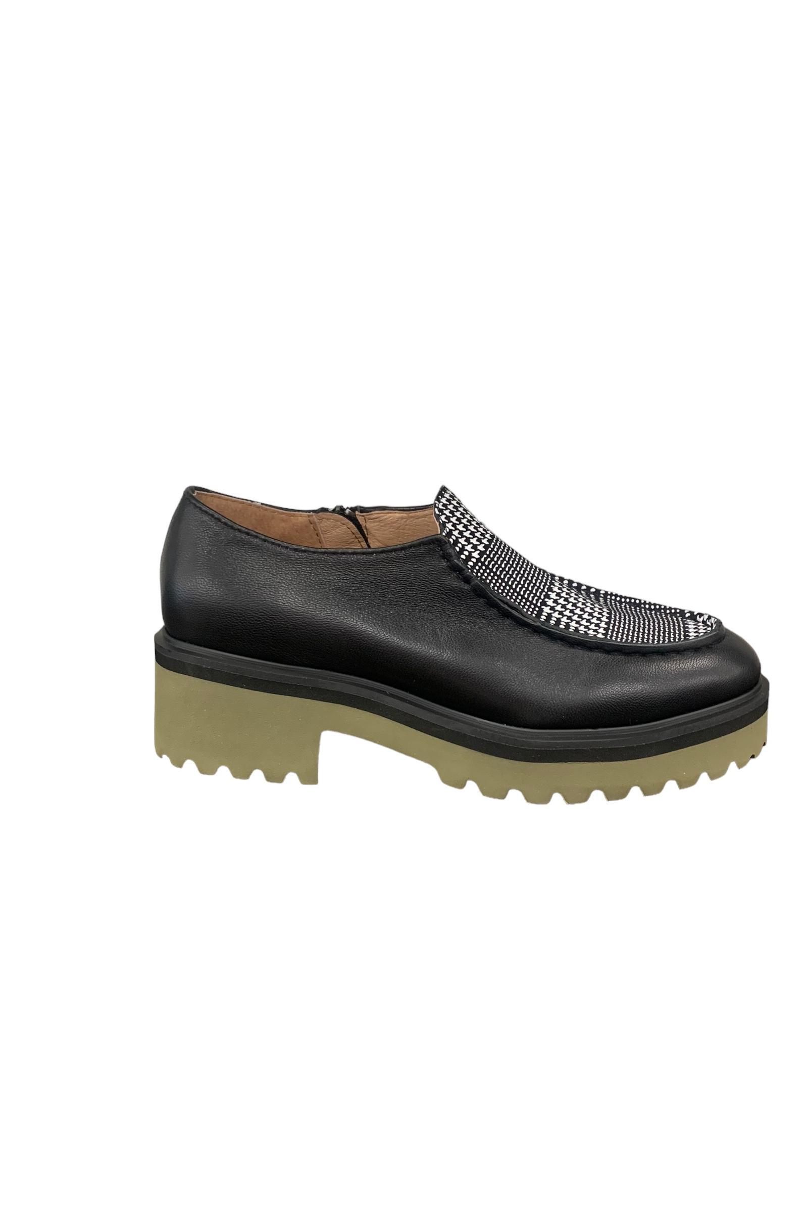 Loafer 2024 Product Image