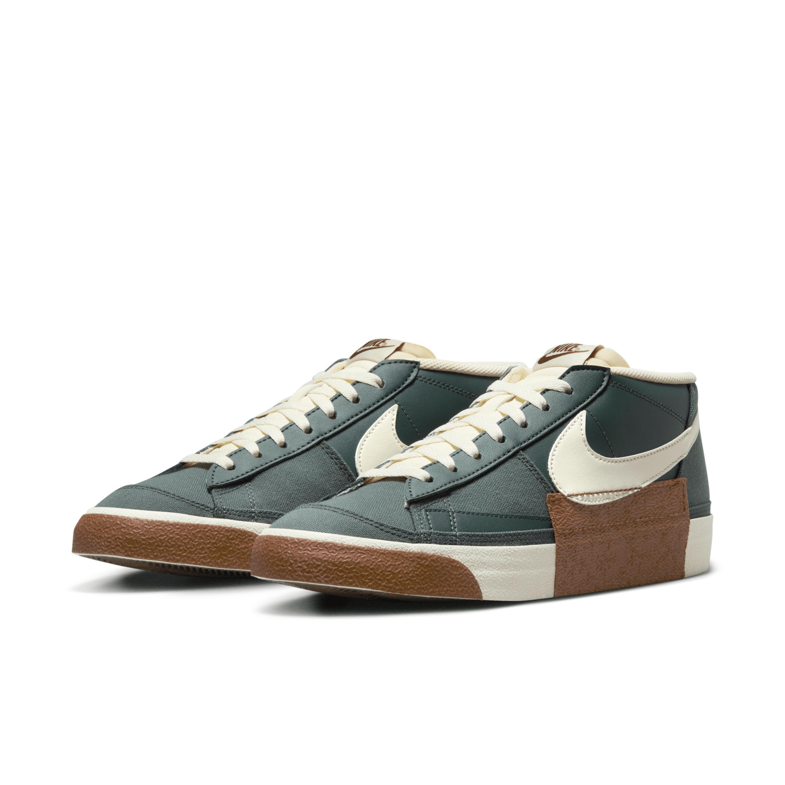 Nike Men's Blazer Low Pro Club Shoes Product Image