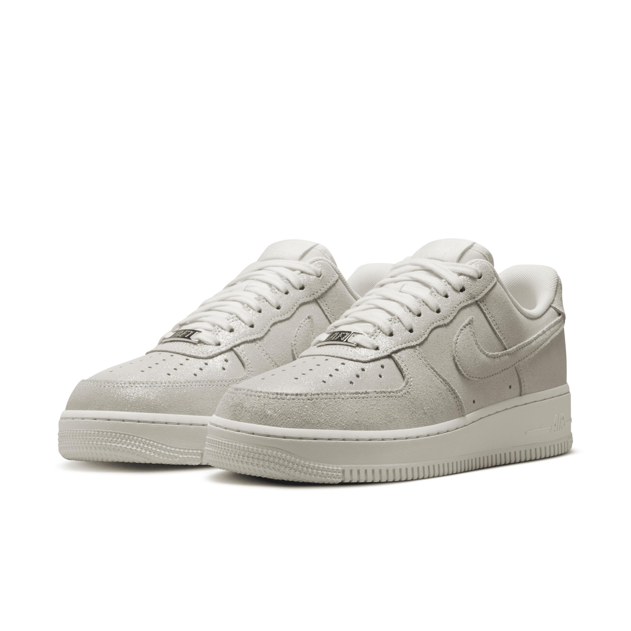 Nike Air Force 1 '07 SE Women's Shoes Product Image