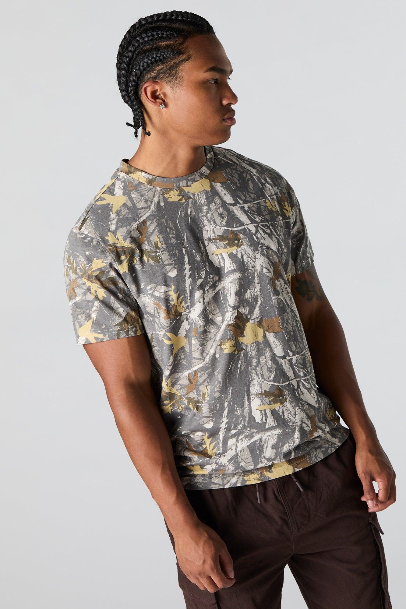 Camo Forest Print T-Shirt Male Product Image