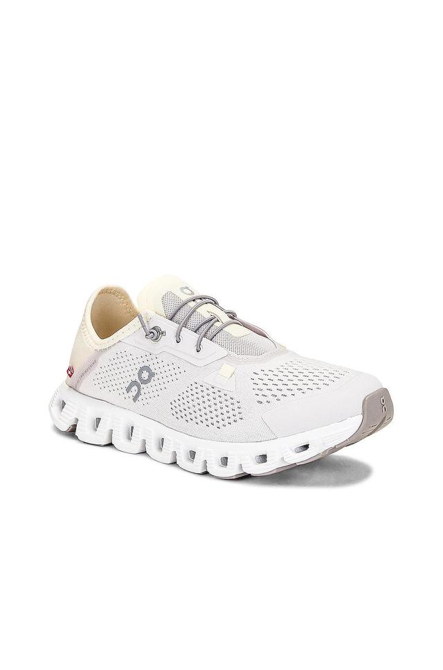 On Cloud 5 Coast Sneaker Product Image