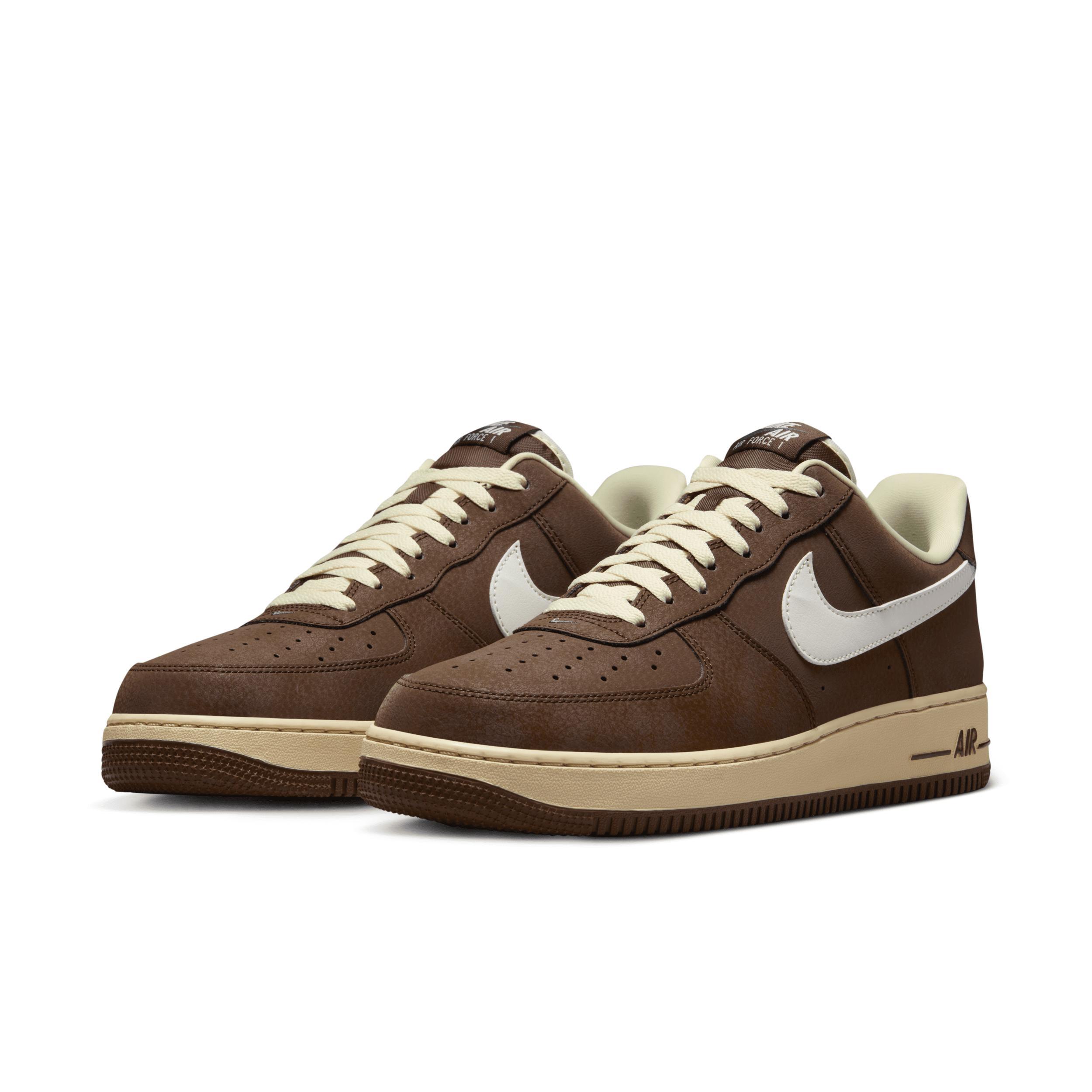 Nike Men's Air Force 1 '07 Shoes Product Image