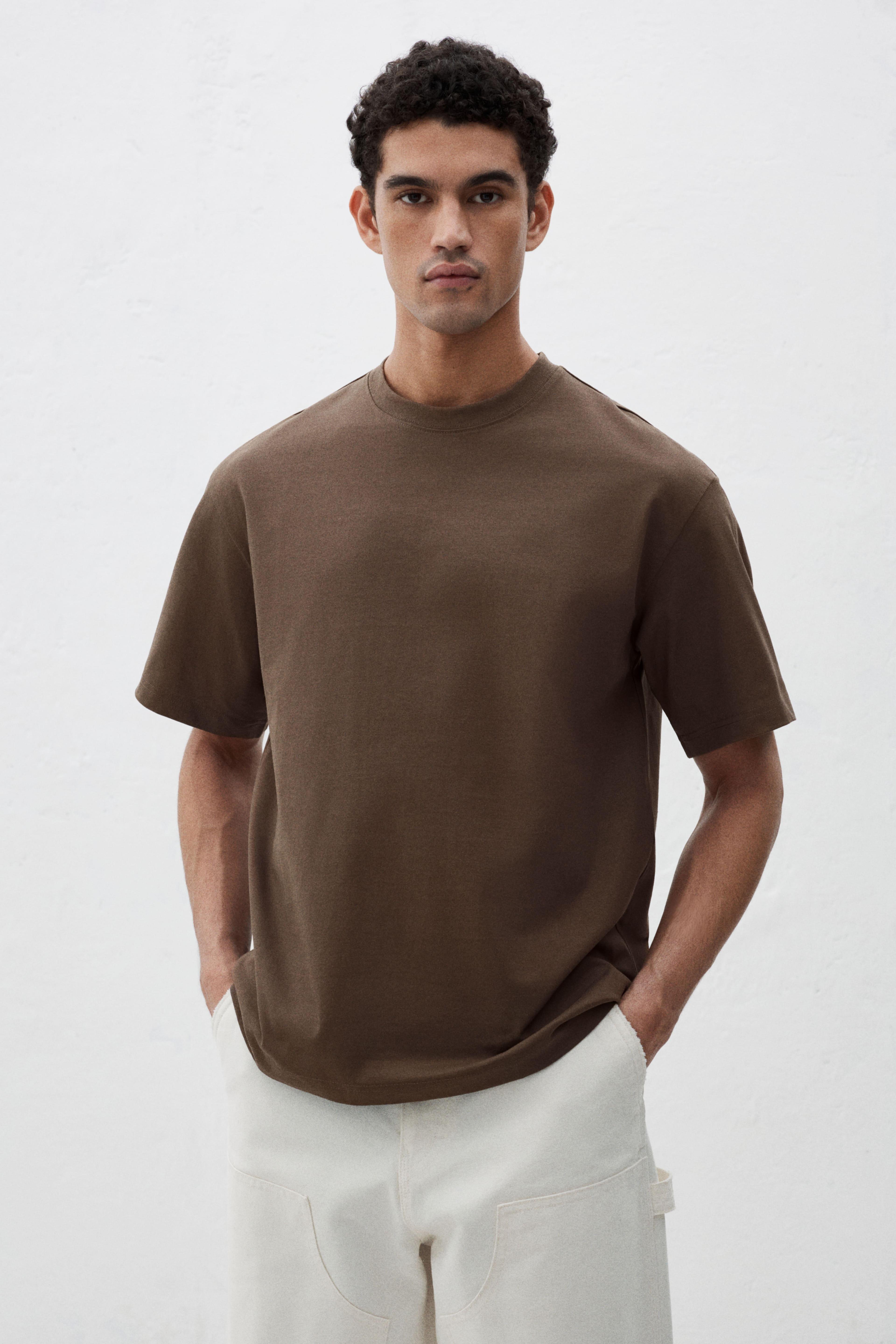 Loose Fit T-shirt Product Image