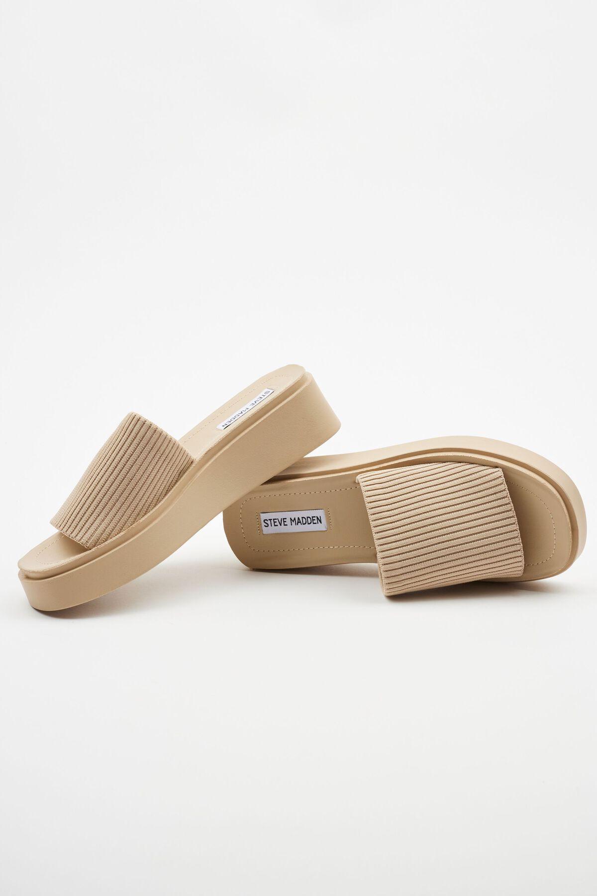 STEVE MADDEN Balanced Platform Sandal Product Image