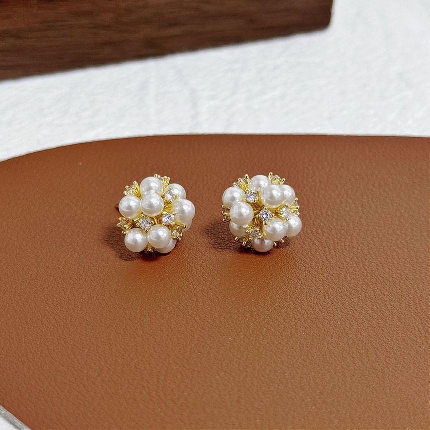 Faux Pearl Rhinestone Stud Earring Product Image