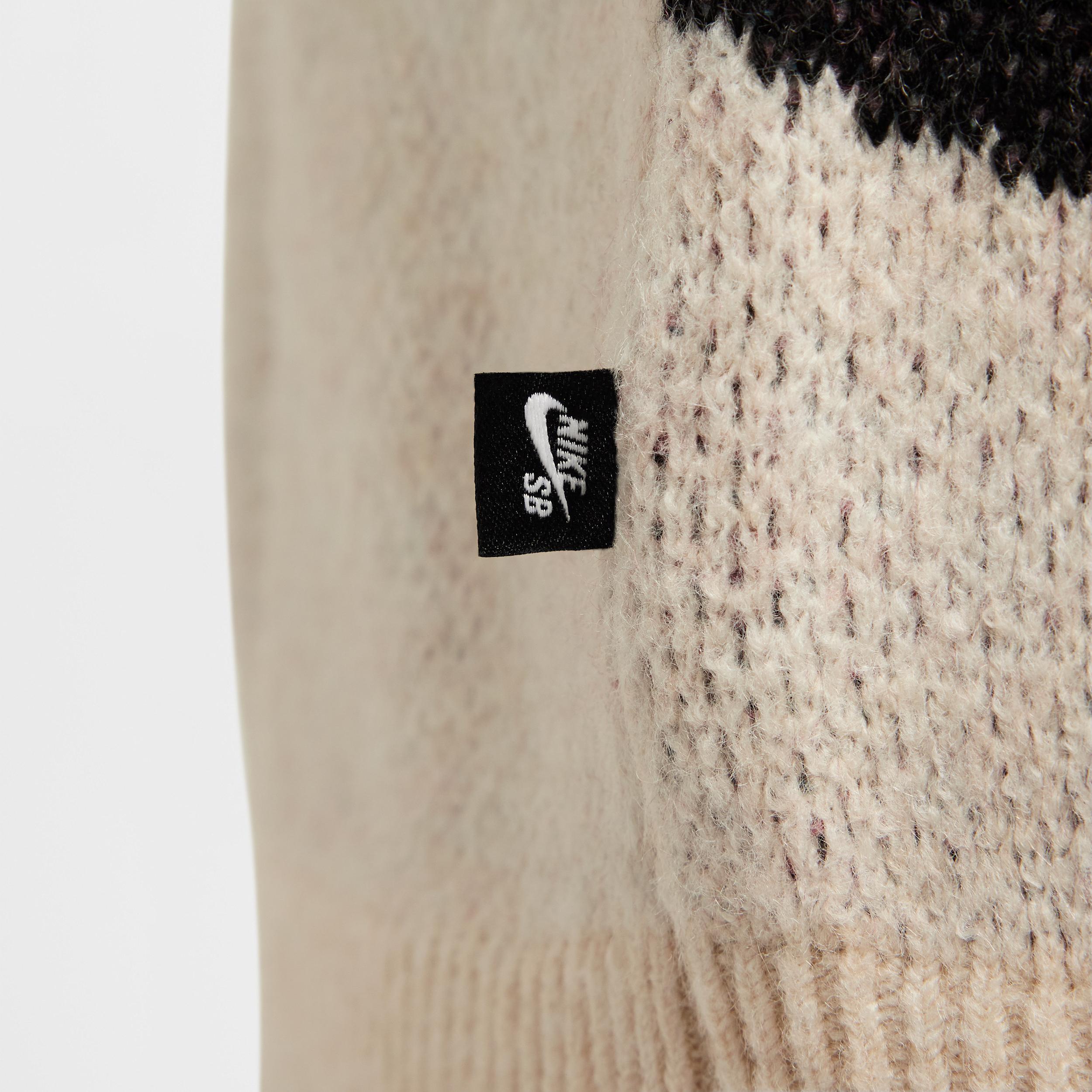 Nike SB Sweater Vest Product Image