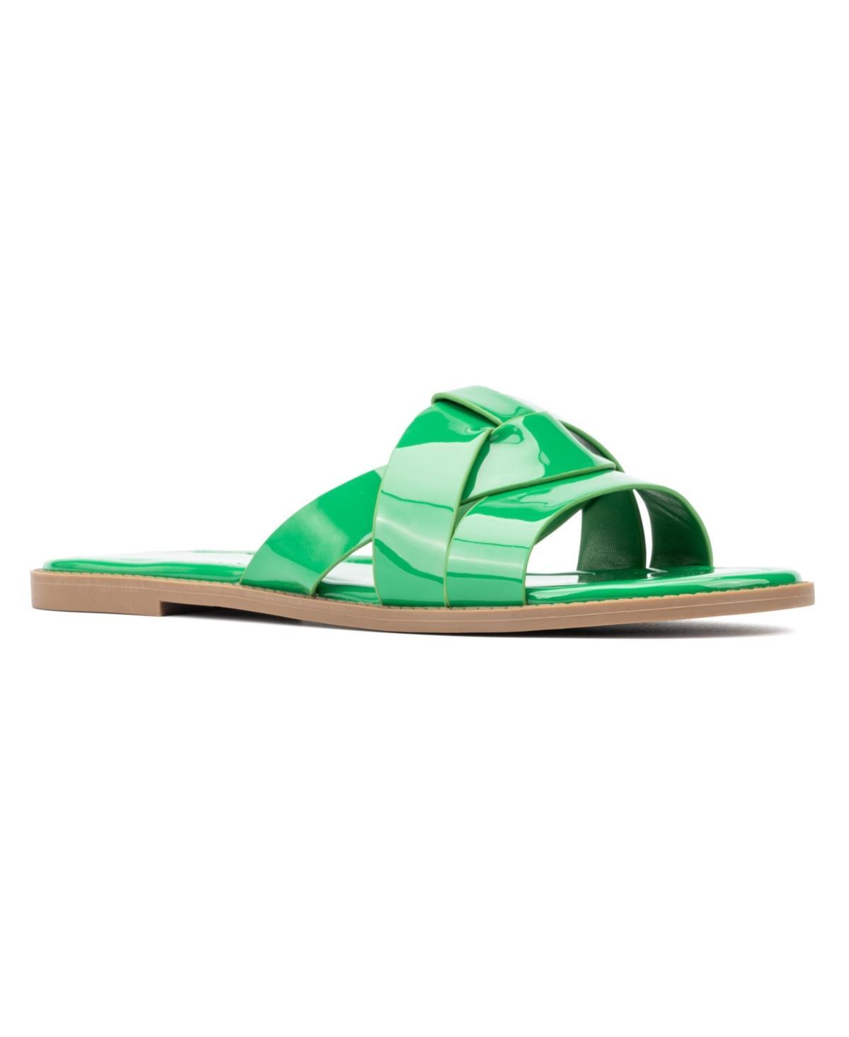 Womens Tiana Wide Width Flats Sandal Product Image