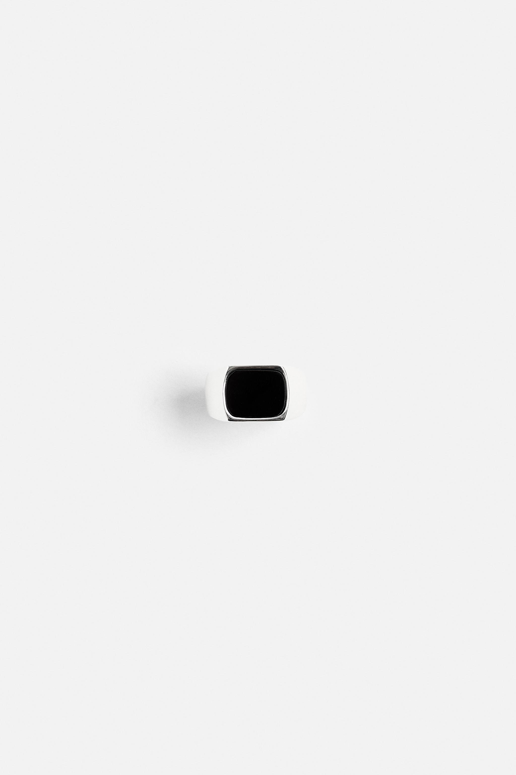 CONTRASTING SIGNET RING Product Image