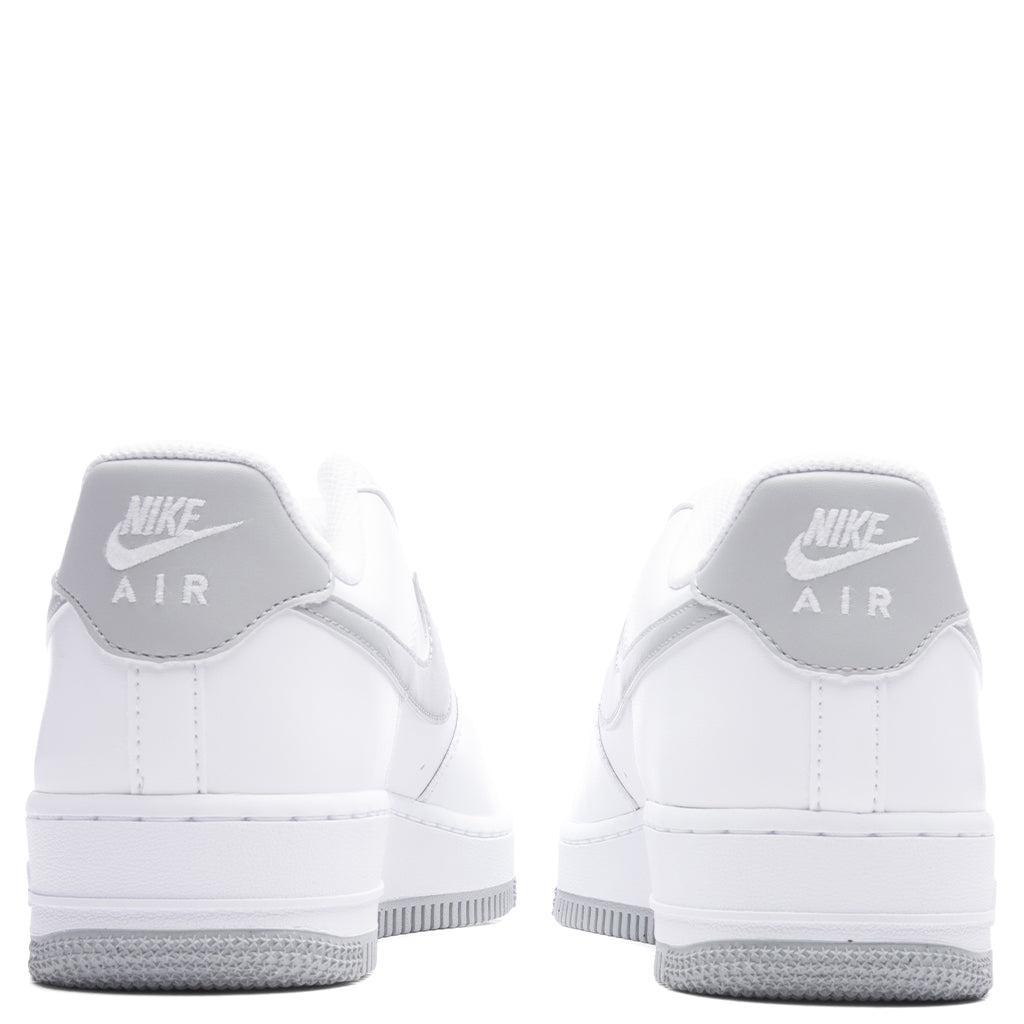 Air Force 1 '07 - White/Light Smoke Grey Male Product Image