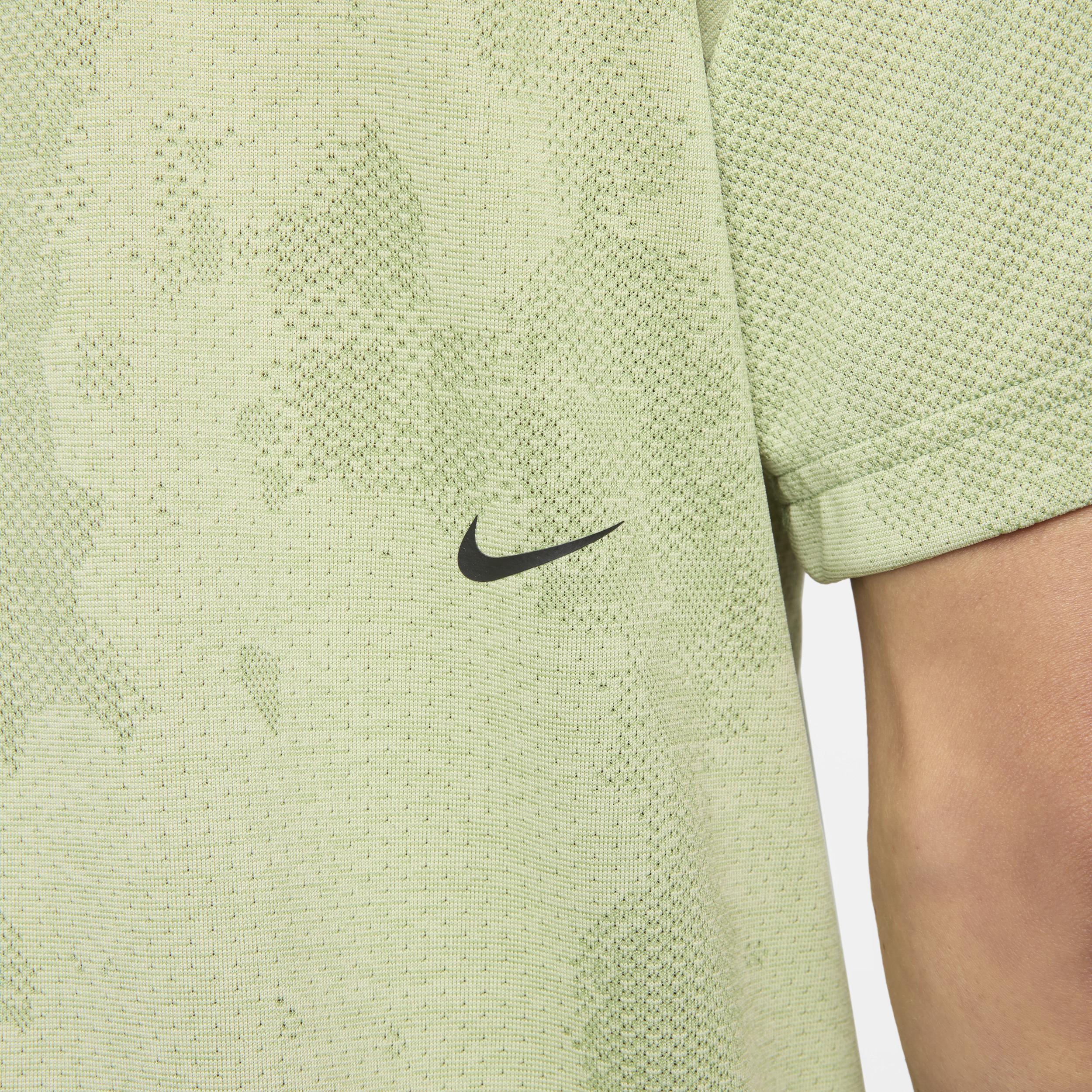 Nike Men's Dri-FIT ADV A.P.S. Engineered Short-Sleeve Fitness Top Product Image