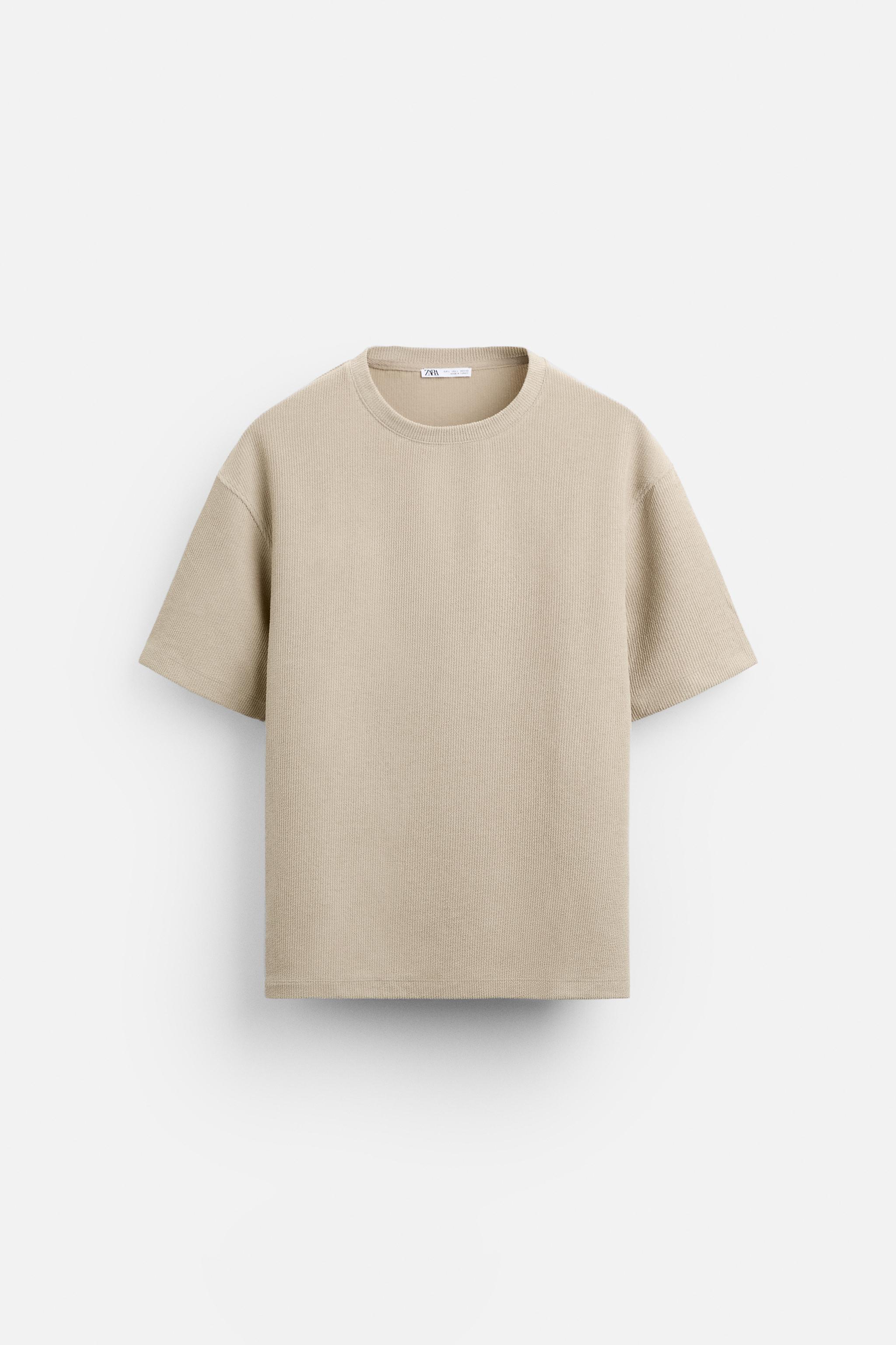 TEXTURED T-SHIRT Product Image