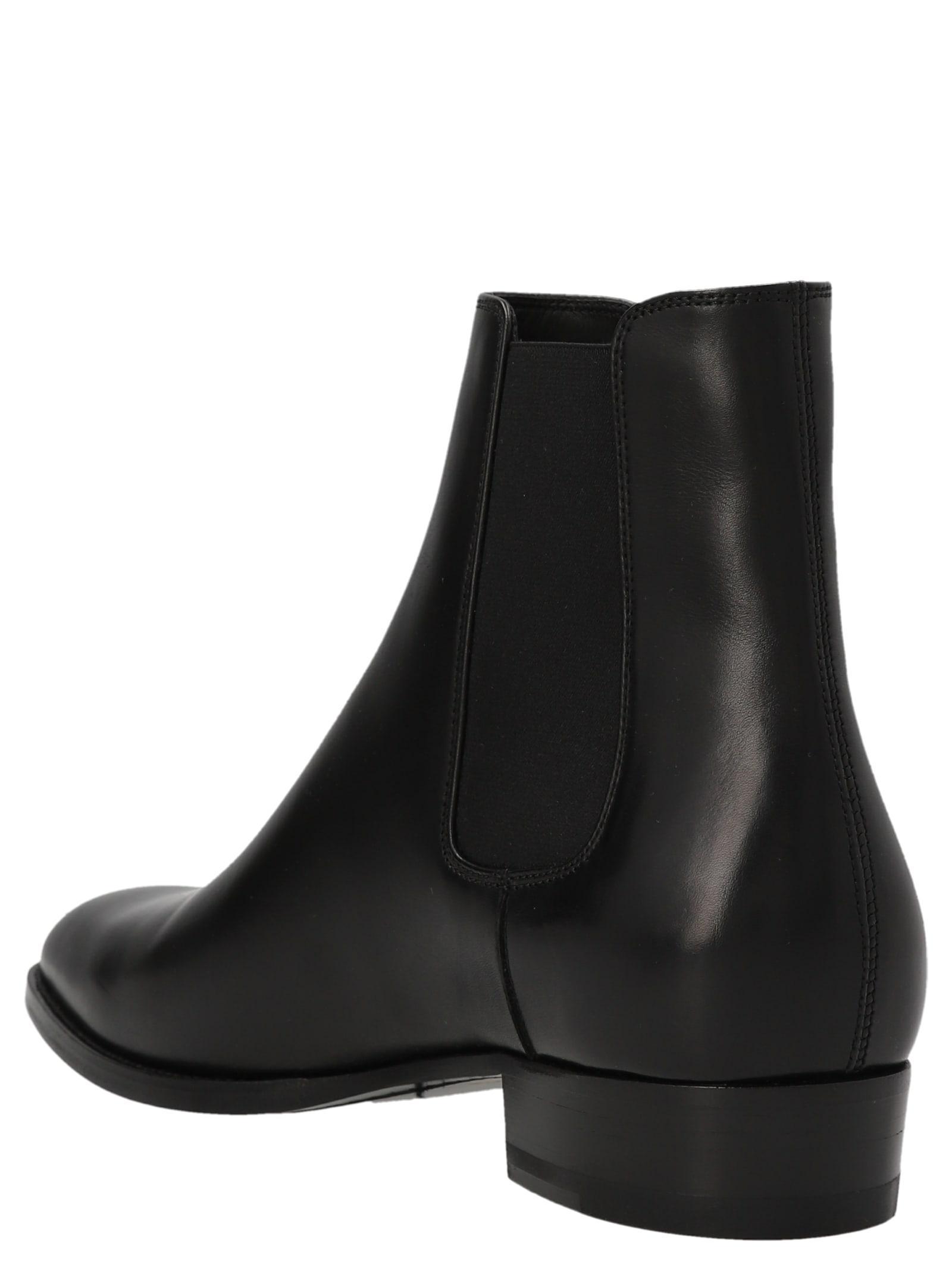 SAINT LAURENT Wyatt 30 Leather Chelsea Boots In Black Product Image