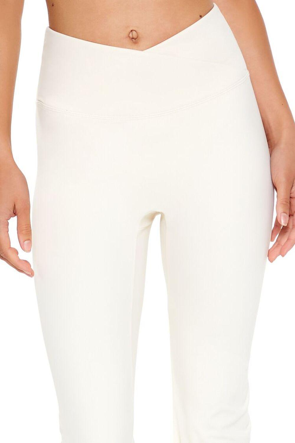 Active Uplift Scrunch Flare Leggings | Forever 21 Product Image