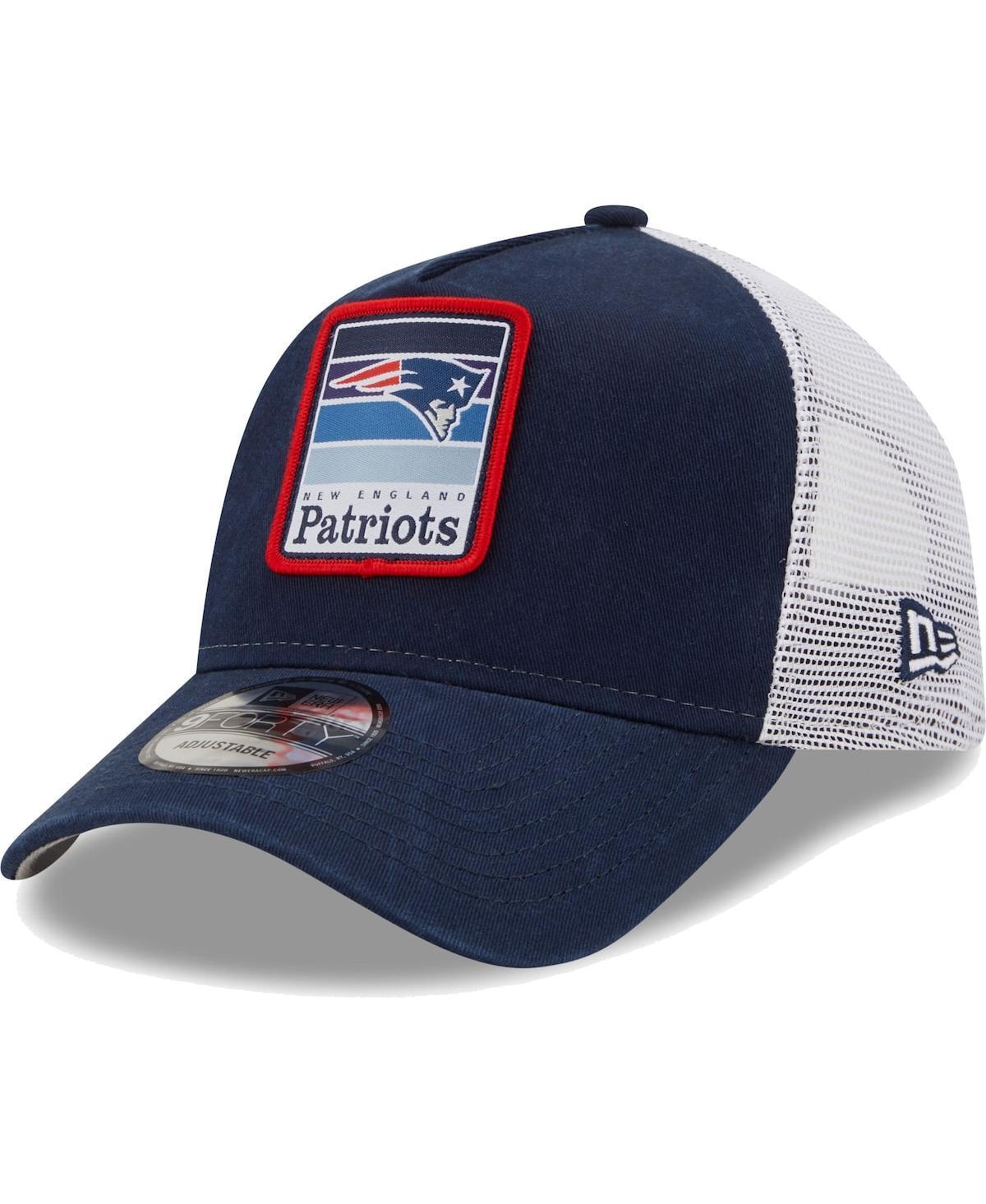 Mens New Era /White New England Patriots Gradient Trucker 9FORTY Snapback Hat, Blue Product Image