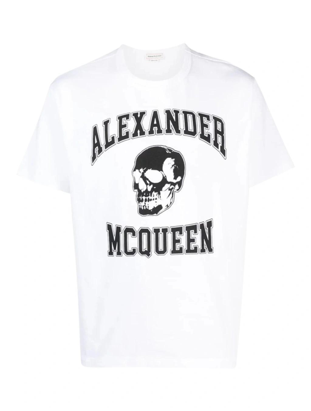 Skull Logo-print T-shirt In White,black Product Image