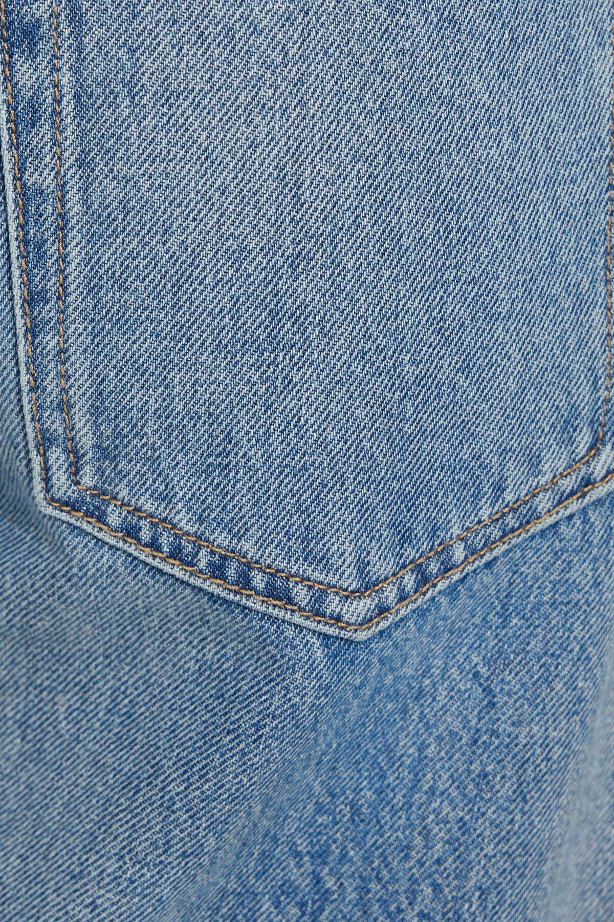 Slouchy Jeans Product Image