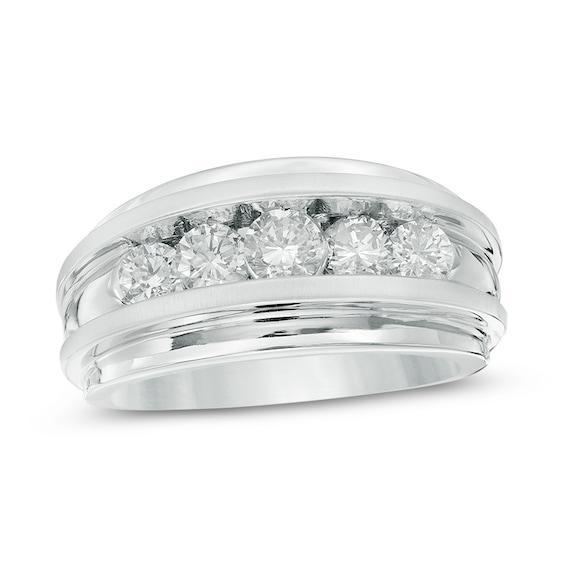 Men's 1-1/2 CT. T.w. Diamond Five Stone Wedding Band in 14K White Gold Product Image