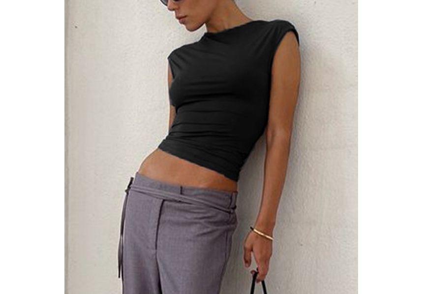 Plain Open-Back Crop Tank Top Product Image