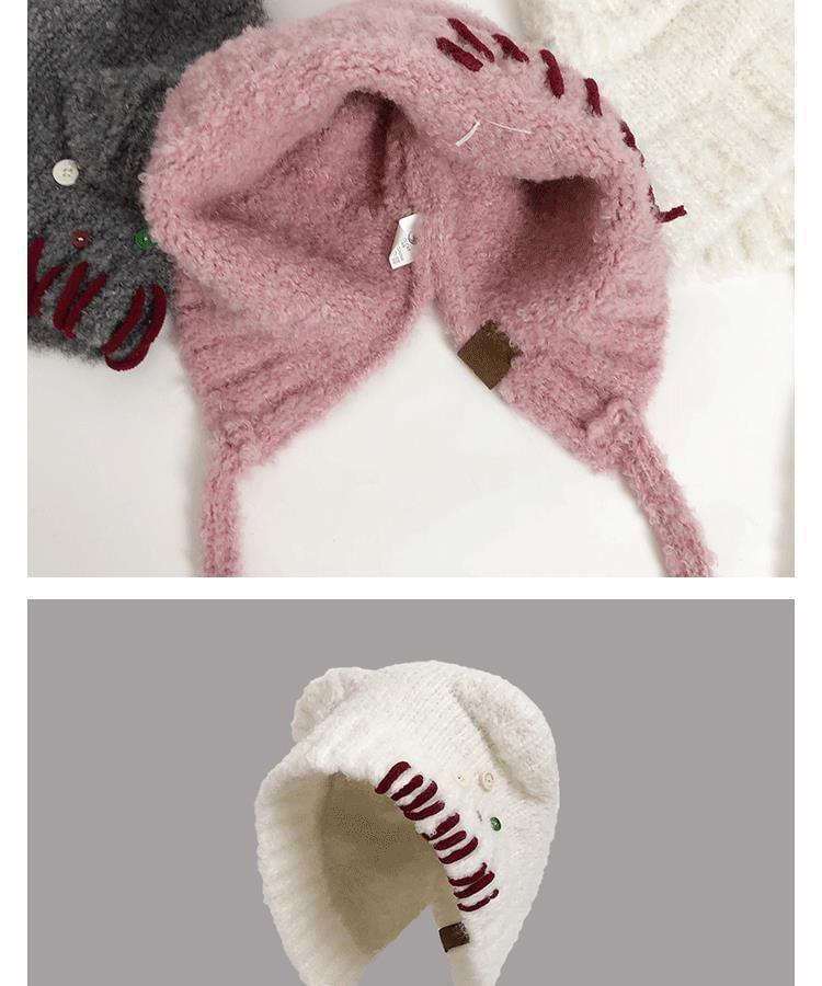 Buttoned Contrast Stitching Knit Hat Product Image