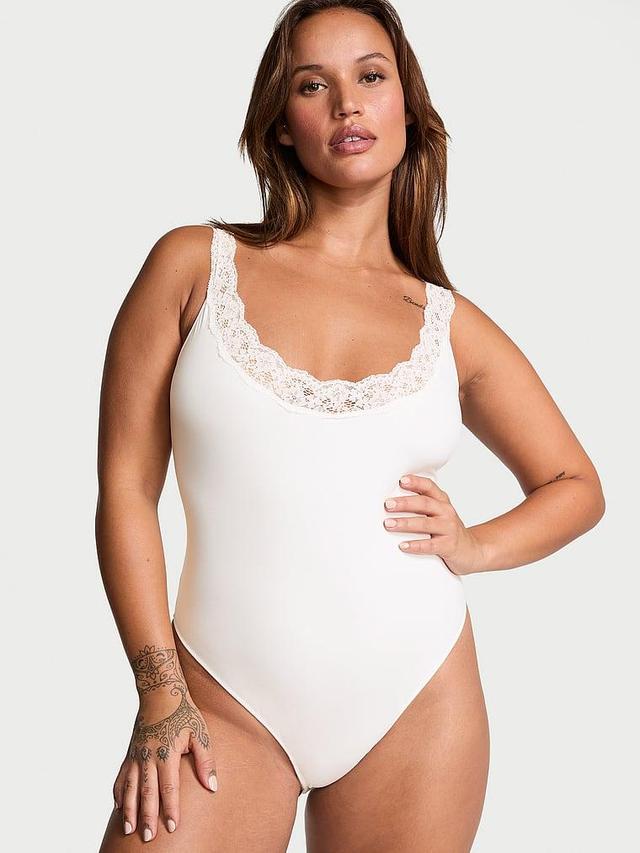 Smooth & Lace Scoop Bodysuit Product Image