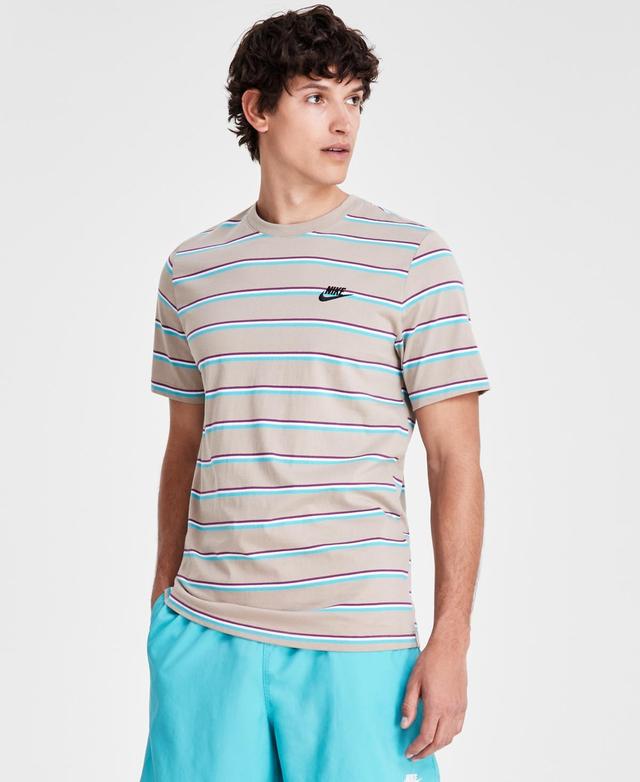 Nike Mens Sportswear Club Stripe T-Shirt Product Image