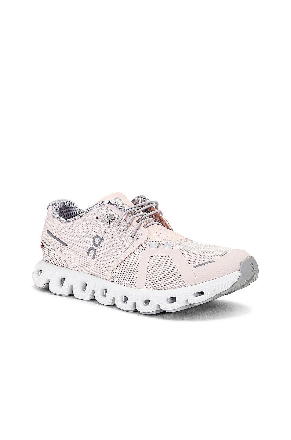 On Cloud 5 Sneaker in Shell & White - Blush. Size 5.5 (also in 10, 6, 6.5, 7, 7.5, 8, 8.5, 9, 9.5). Product Image