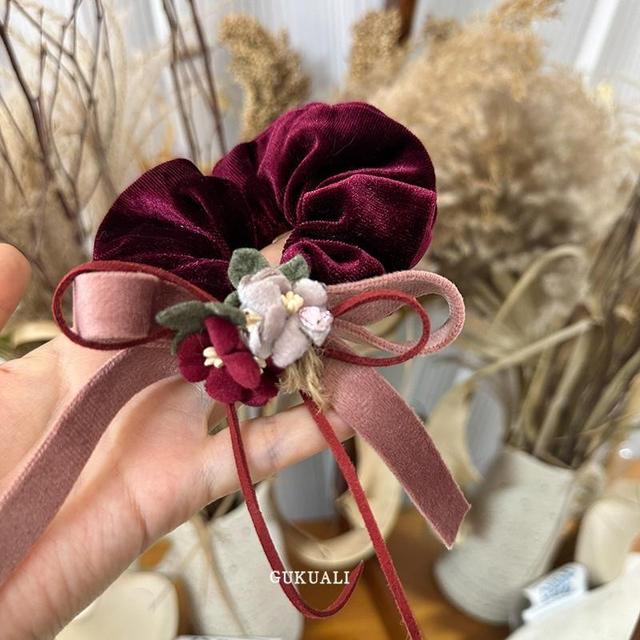 Flower Bow Velvet Scrunchie Product Image