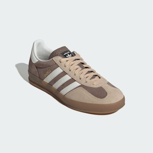 Gazelle Indoor Shoes Product Image