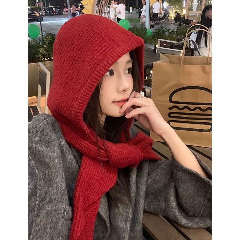 Knitted Hood Scarf Product Image