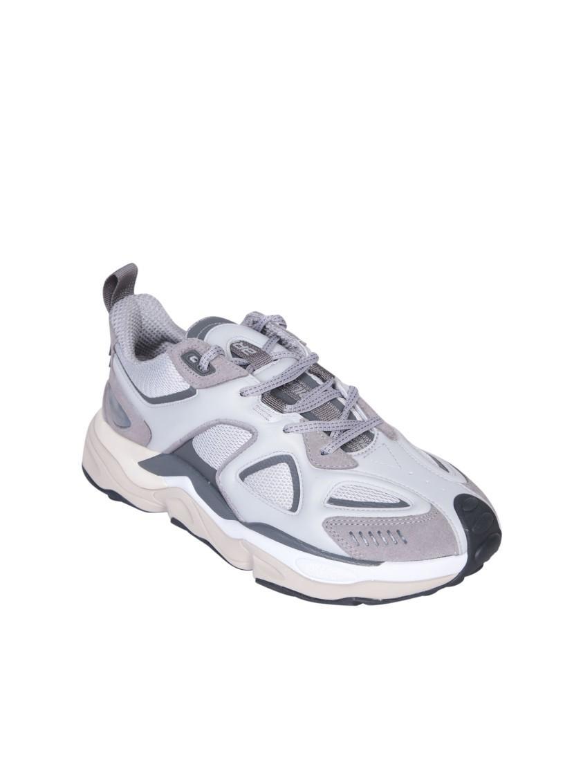 AXEL ARIGATO Satellite Runner Leather Sneakers In White Product Image