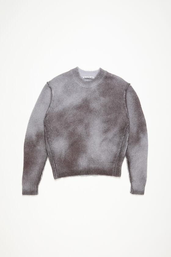 Sprayed knit jumper Product Image