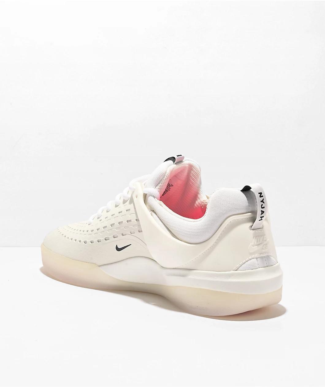 Nike SB Nyjah 3 Summit White Skate Shoes Product Image