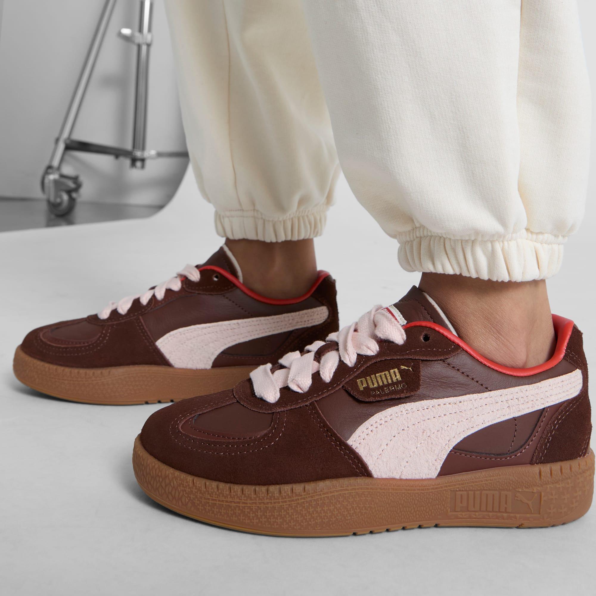 Palermo Moda Lovers Women's Sneakers Product Image