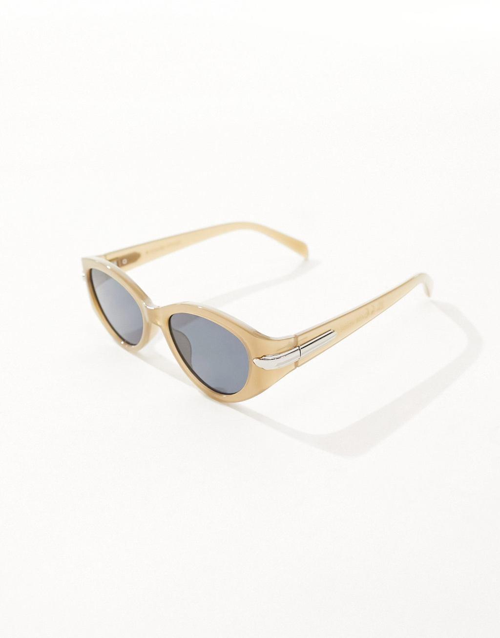 South Beach slim round sunglasses in olive  Product Image