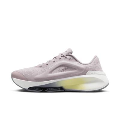 Nike Women's Versair Workout Shoes Product Image