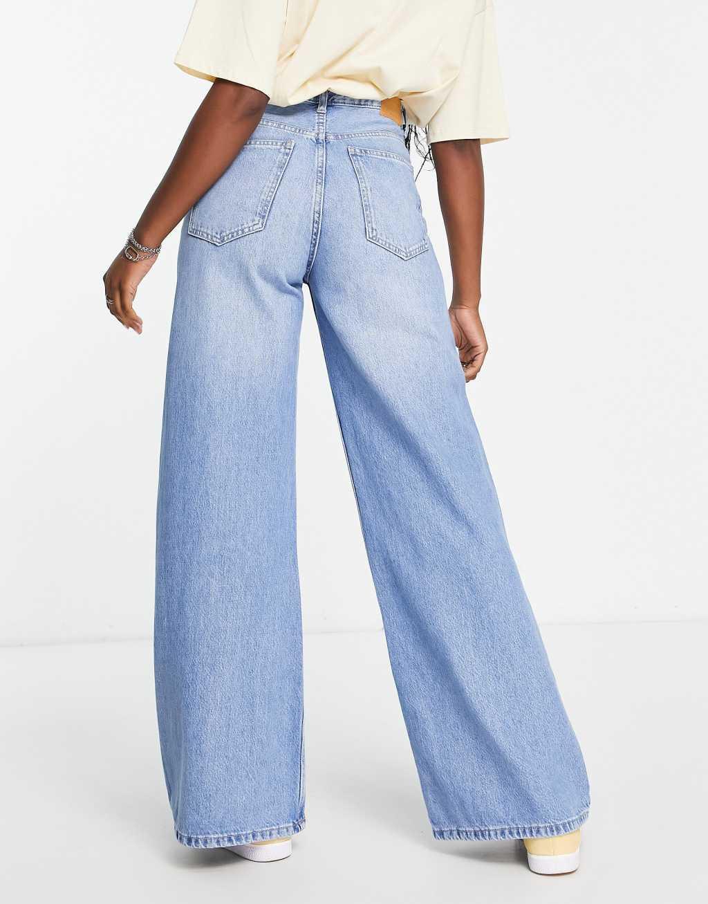 Bershka slouchy dad jeans Product Image