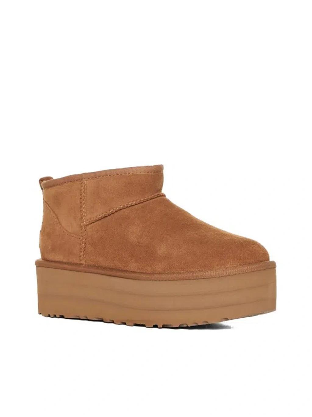 UGG Classic Mini Platform Boot In Chestnut Product Image