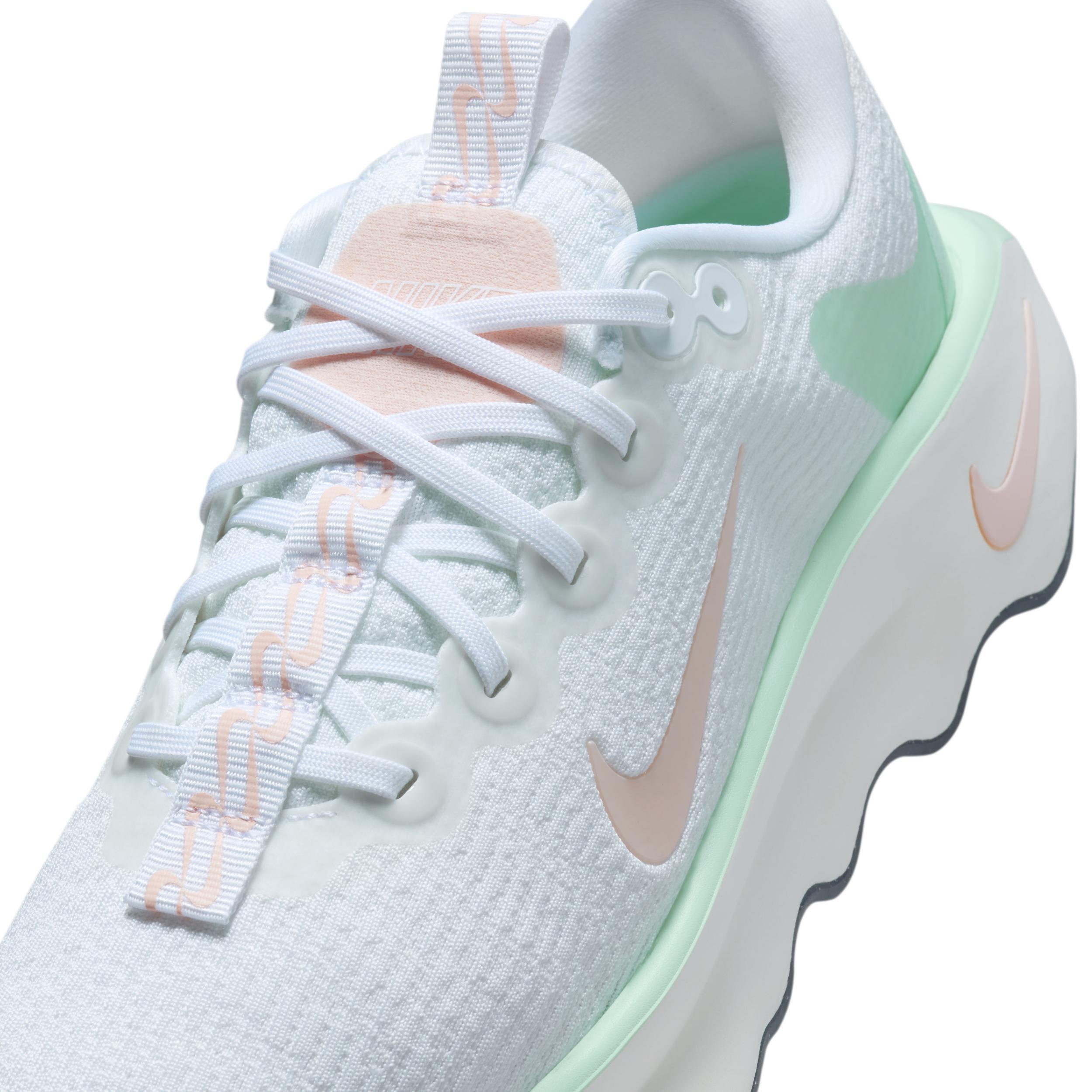 Nike Women's Motiva Walking Shoes Product Image